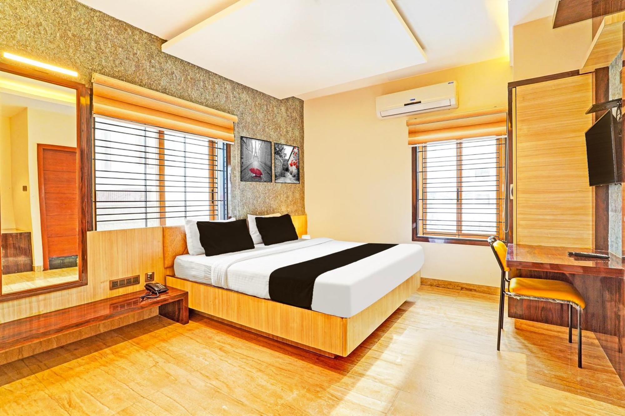 מלון העיר בנגלור Super Townhouse Indiranagar מראה חיצוני תמונה