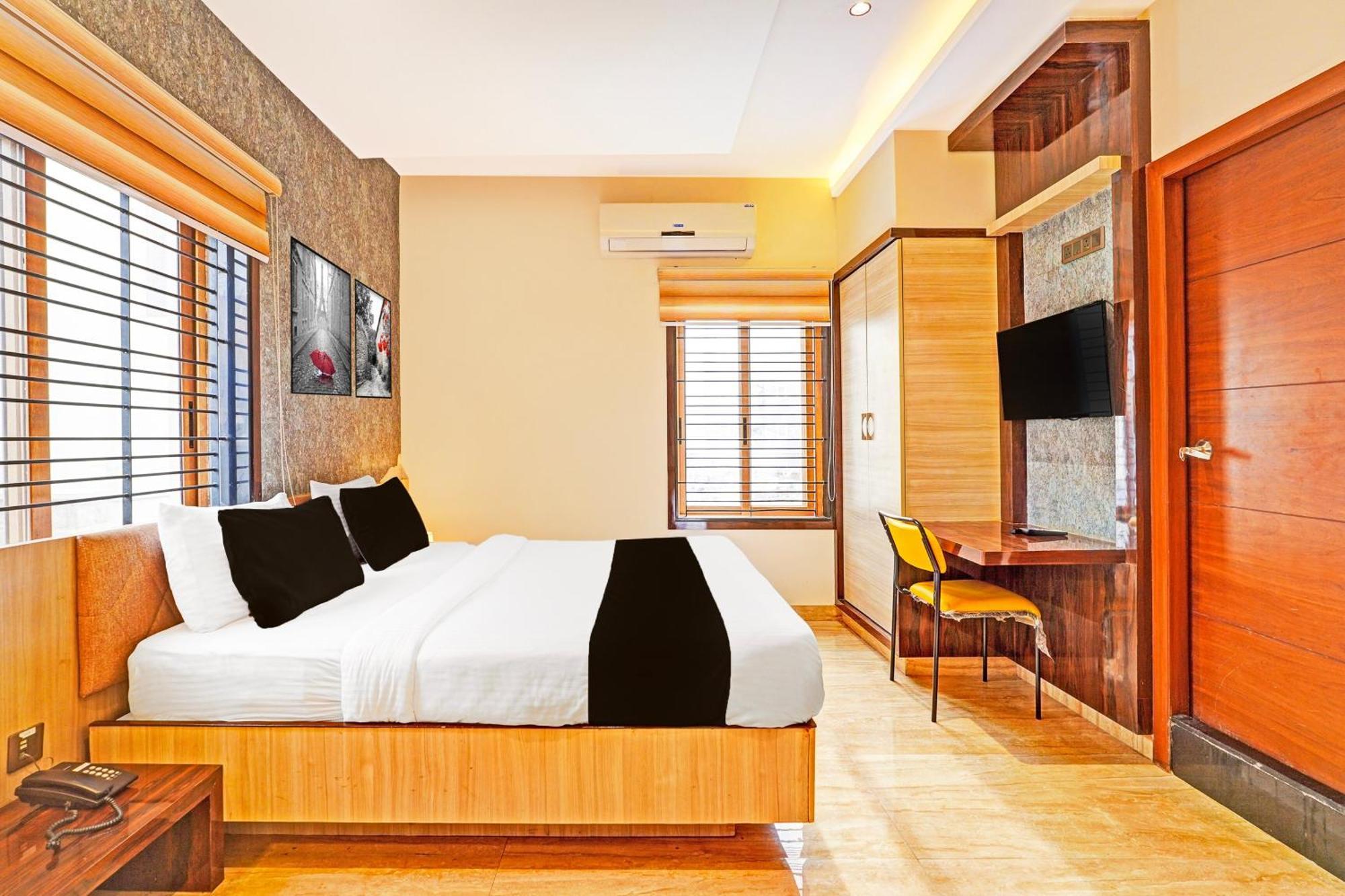 מלון העיר בנגלור Super Townhouse Indiranagar מראה חיצוני תמונה
