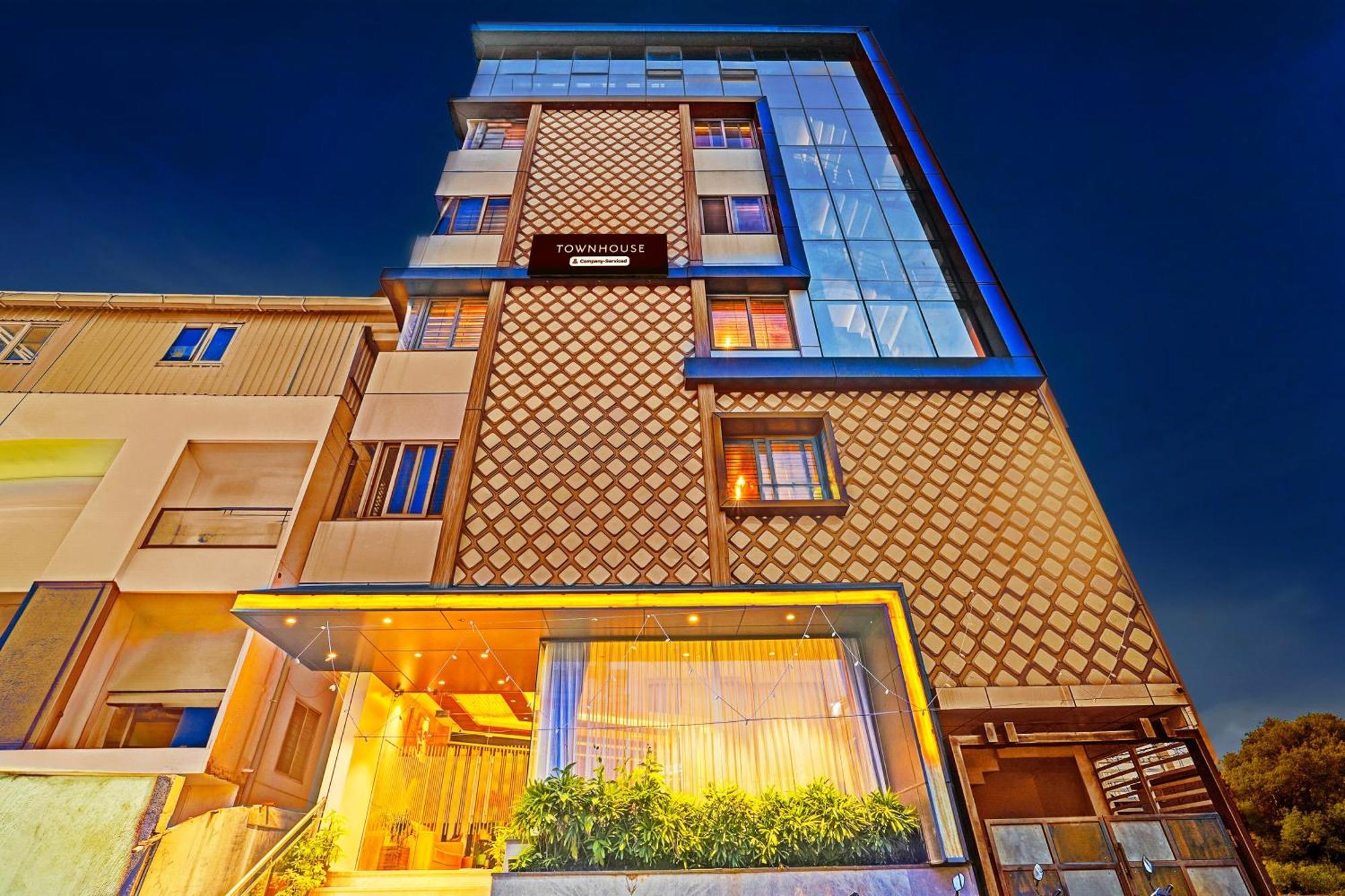 מלון העיר בנגלור Super Townhouse Indiranagar מראה חיצוני תמונה