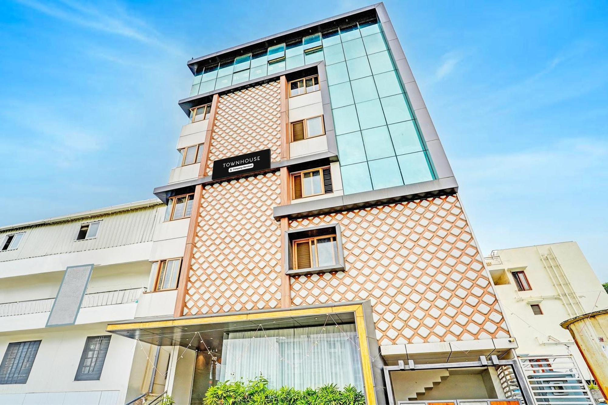 מלון העיר בנגלור Super Townhouse Indiranagar מראה חיצוני תמונה